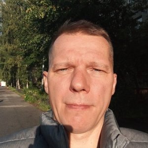 Aleksey , 44 года