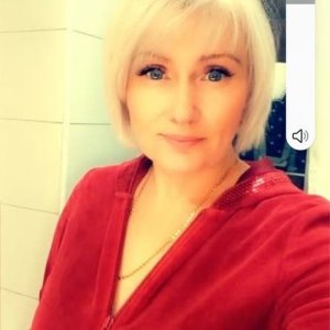 Hanna , 42 года