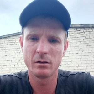 Maksym , 32 года