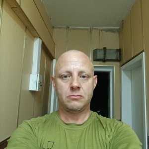 Володимир , 44 года