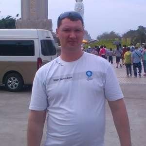 Andrew , 47 лет